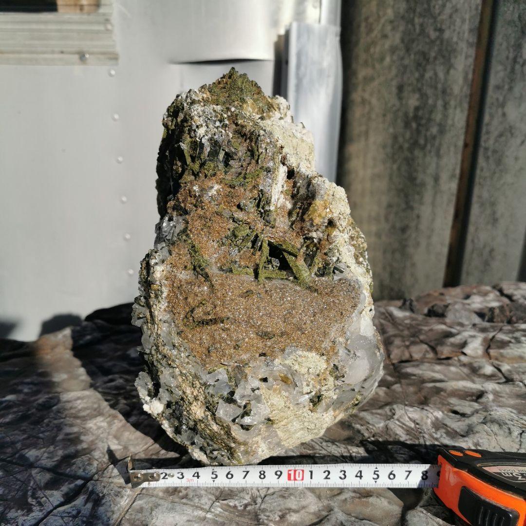 グリーンエピドート　原石　11.6キロ　鑑賞石　石　置物　オブジェ　インテリア