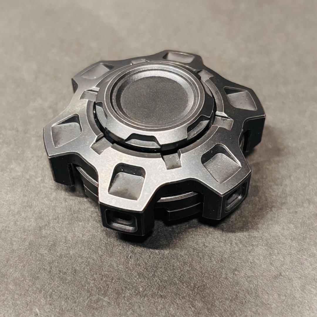 はーる　正規品　絶版！ 9-hand 音叉ハンドスピナー　EDC