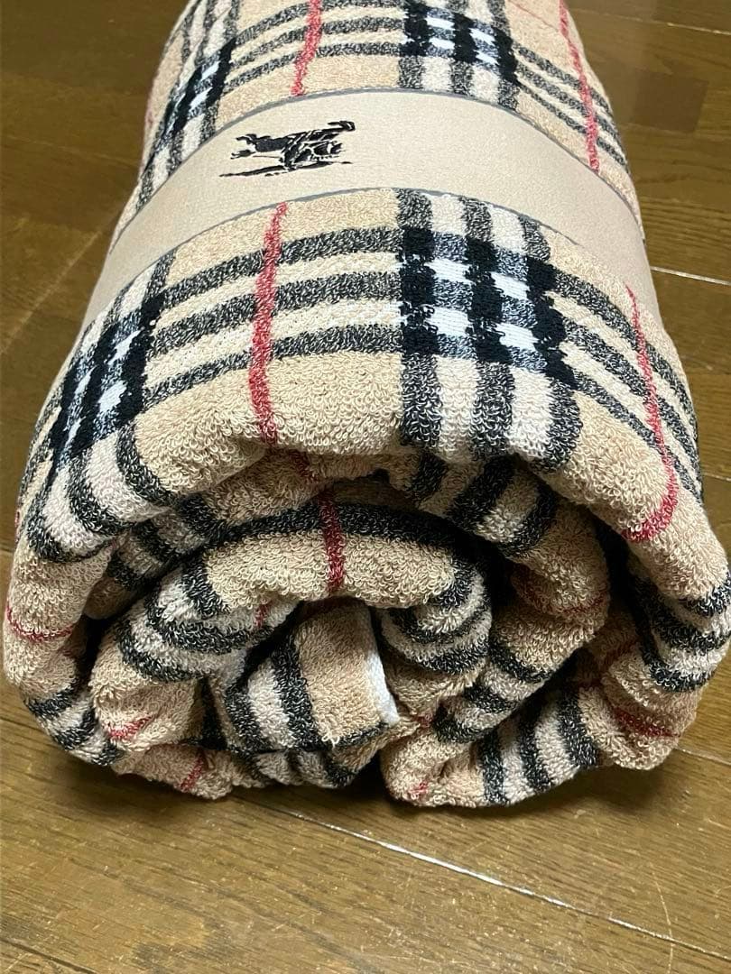バーバリー　タオルケット　Burberry 新品未使用　ノバチェック柄