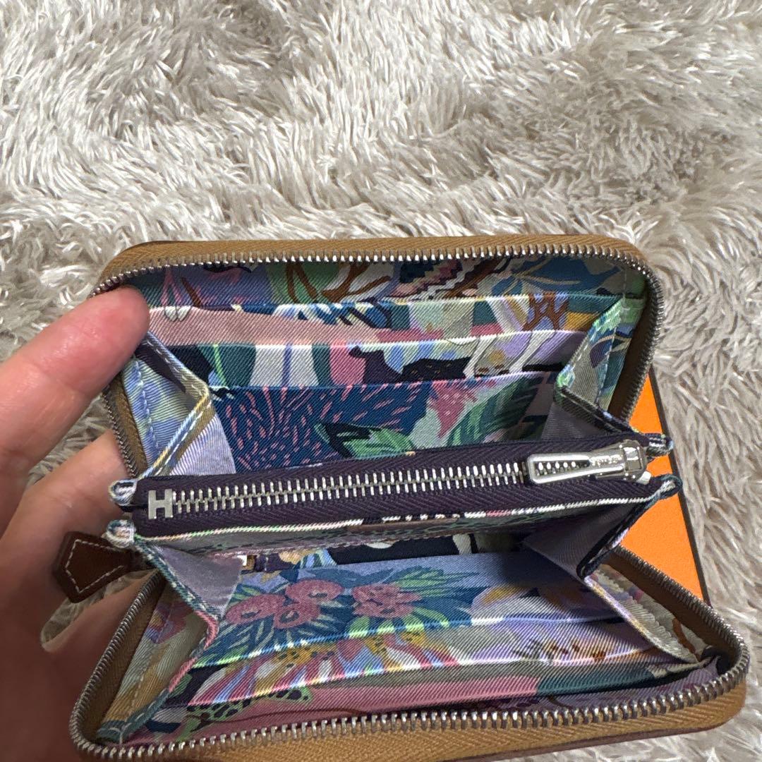 HERMES アザップ　シルクインコンパクト 美品