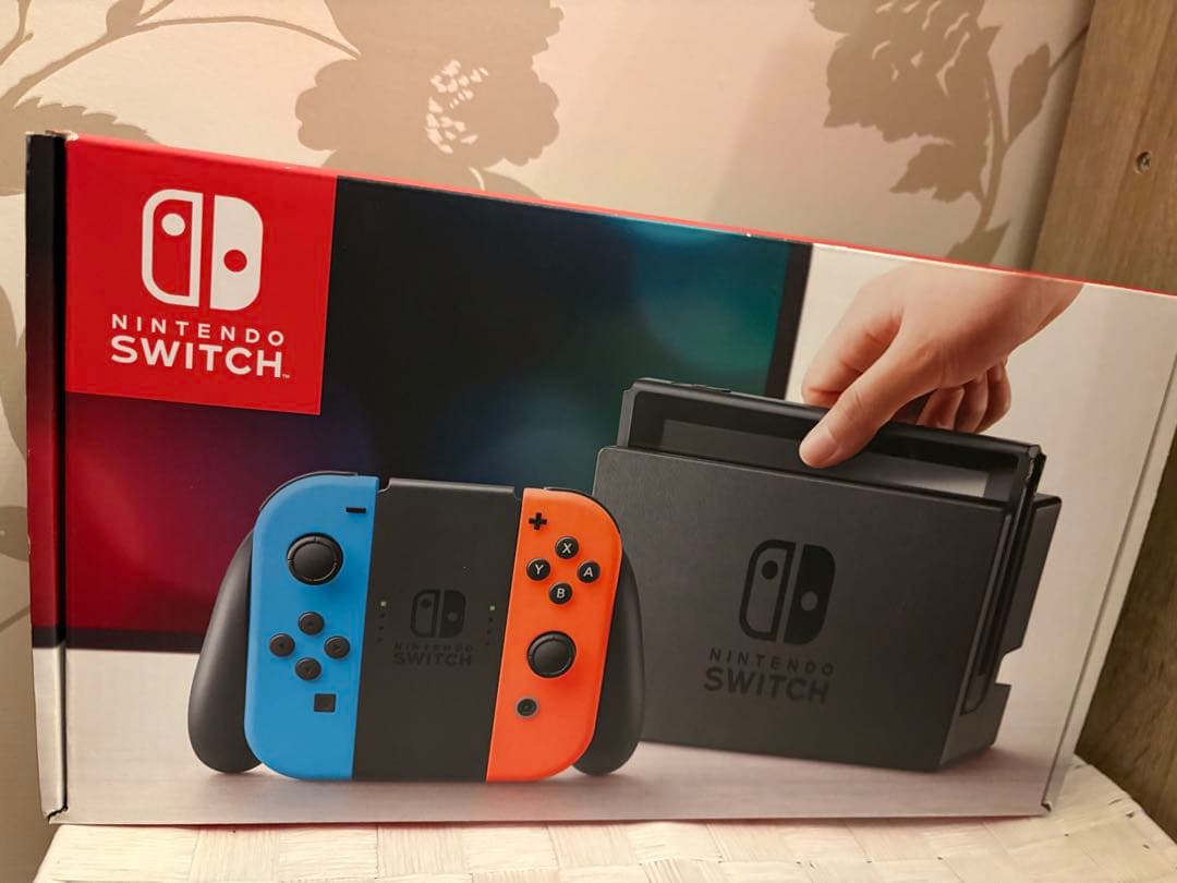 Switch本体、プロコン