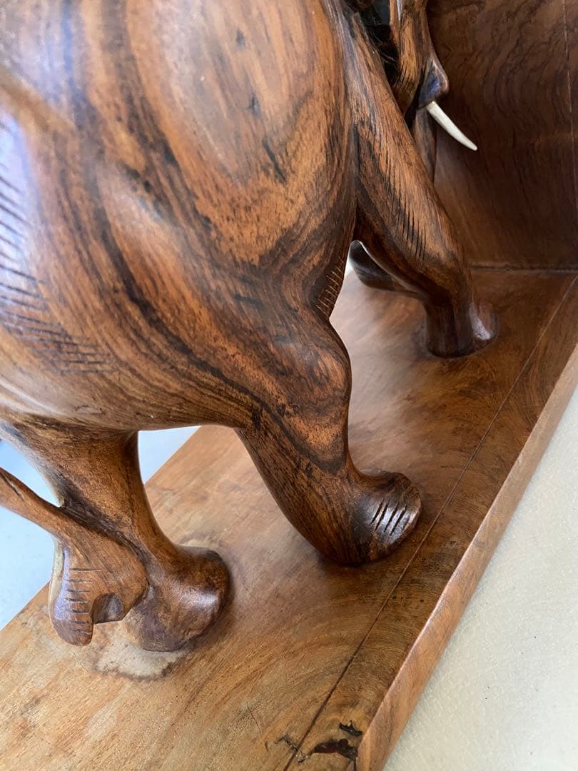 象　木製ブックスタンド　本立てビンテージ　アンティーク　置物　木製象