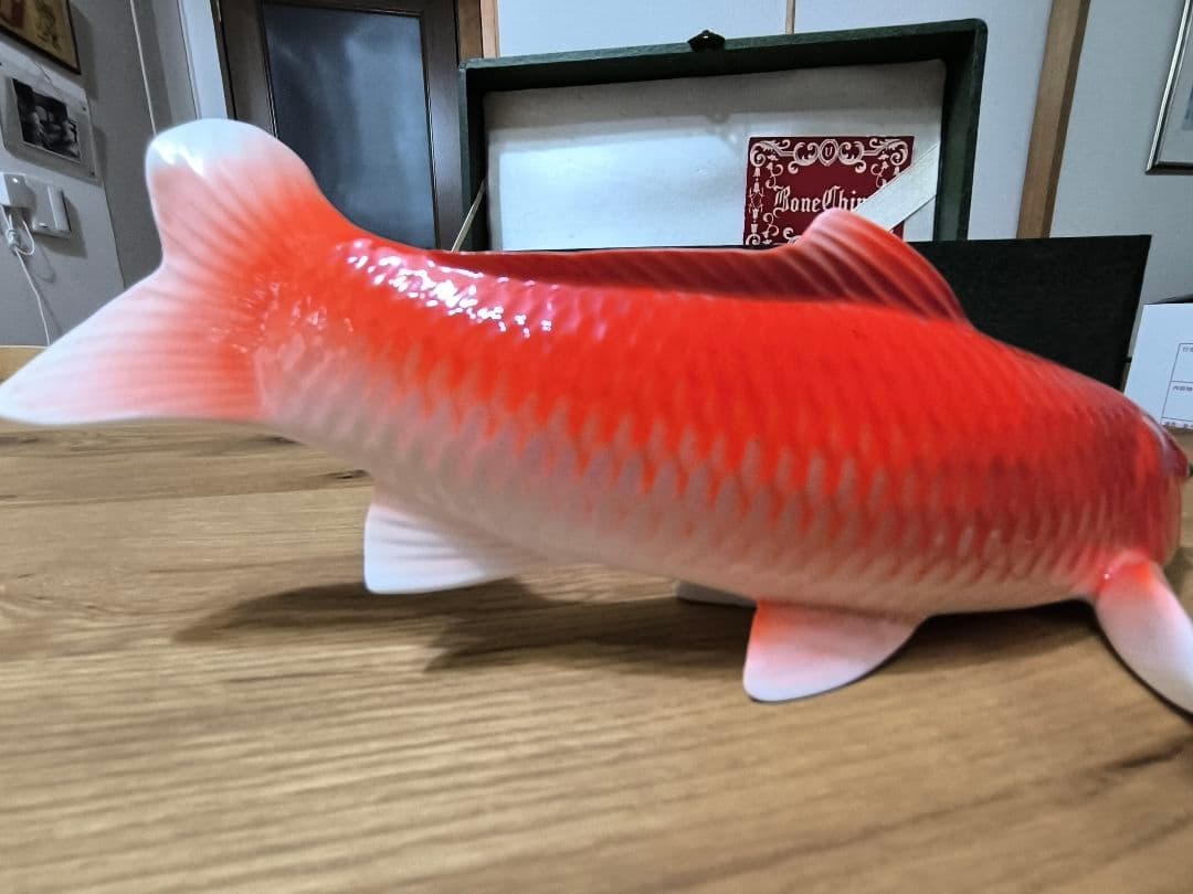 ノリタケ 鯉 置物 日本陶器会社 ボーンチャイナ ★共箱、説明カード付き！