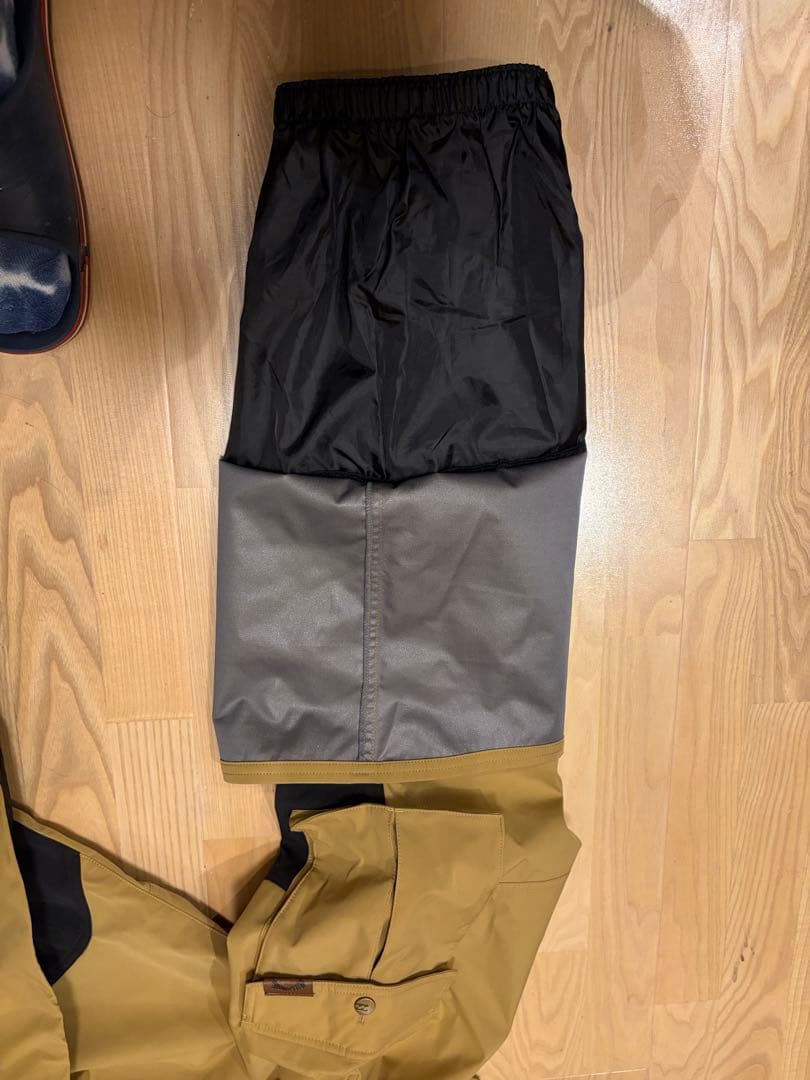 Billabong ビブパンツ　オーバーオール スノーボードパンツ