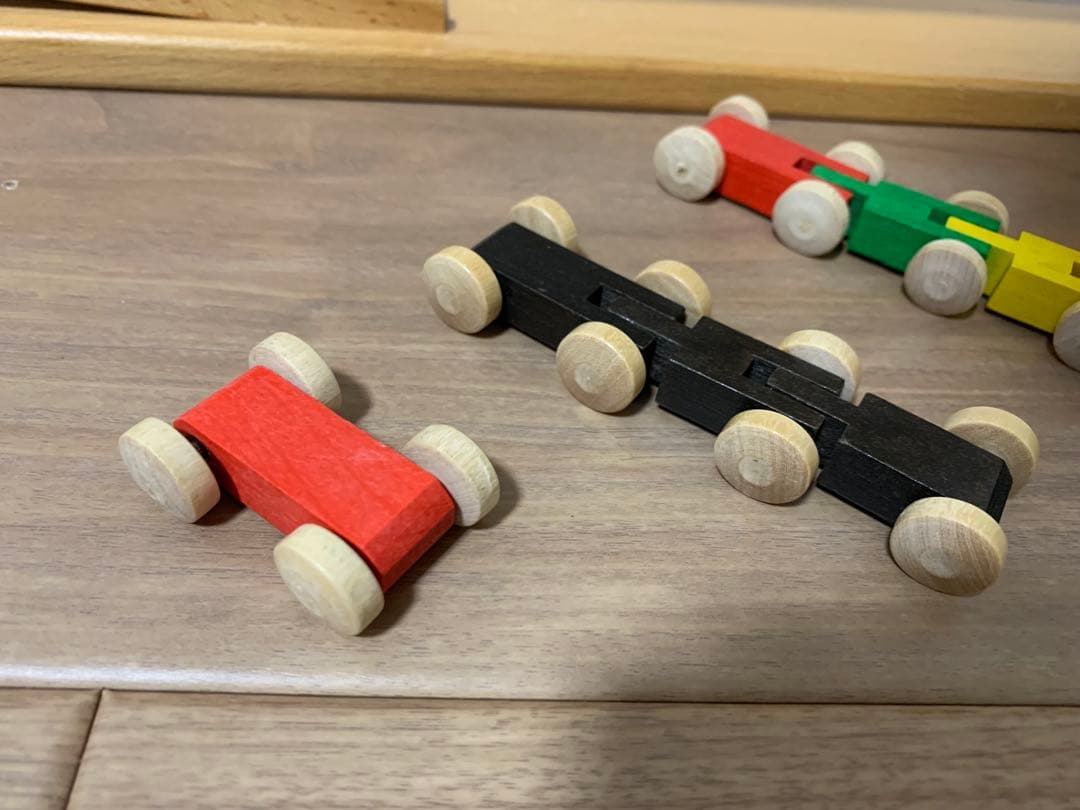 木のおもちゃ ベック社 ドイツ製 トレインカースロープ 知育玩具