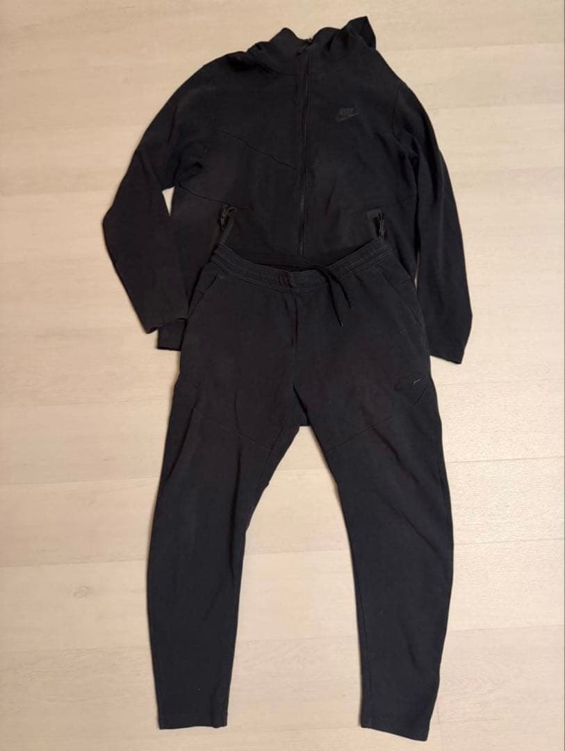 Nike テックフリース上下セット 値下げあり