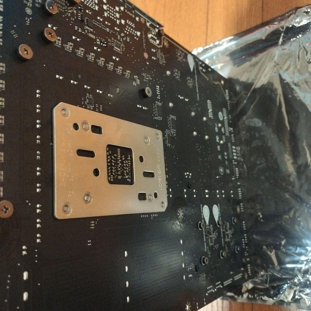 マザーボード MAG X870E TOMAHAWK WIFI