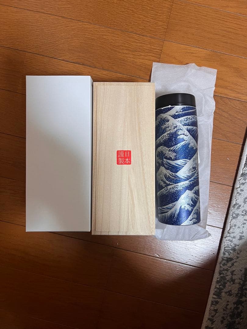 パゴン×タイガー ステンレス水筒 500ml 桐箱
