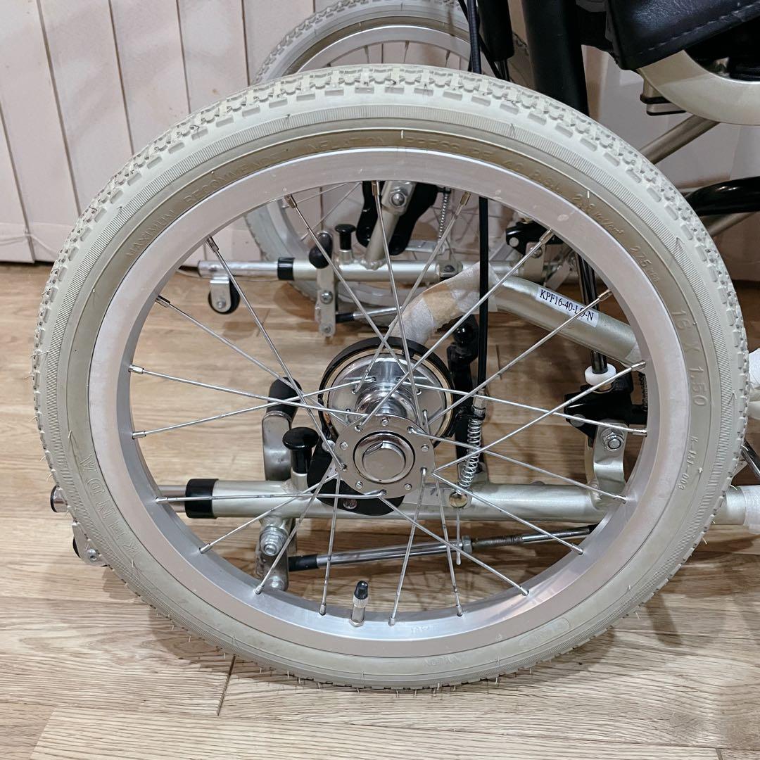 美品　カワムラサイクル リクライニング 介助用車椅子 ティルト KPF16-40