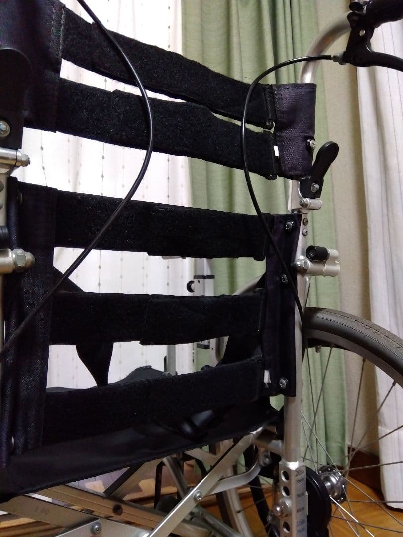 カワムラサイクル自走式車椅子KZ-20-40