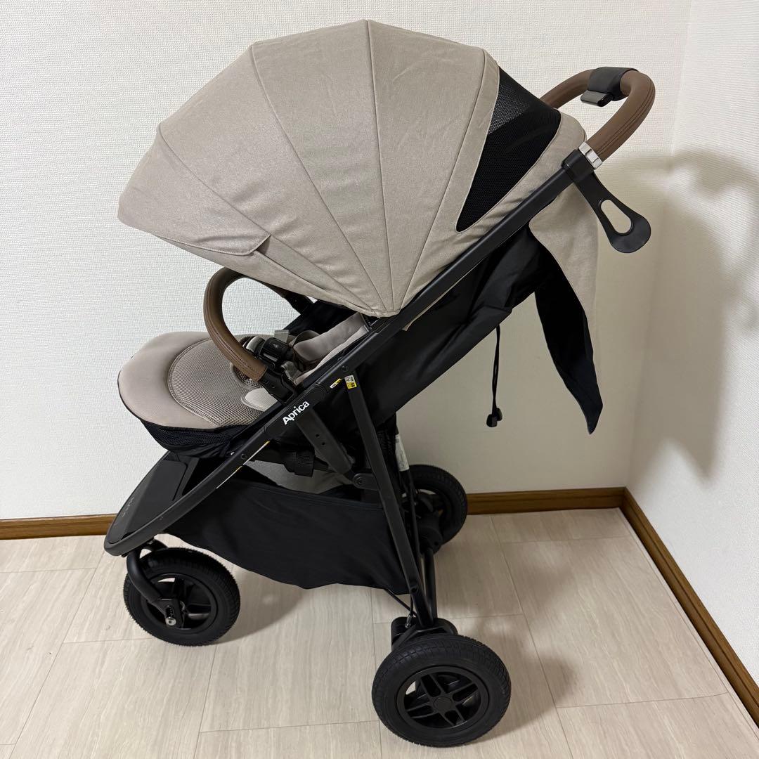 【極美品】Aprica 最新モデル スムーヴ プレシャスAB