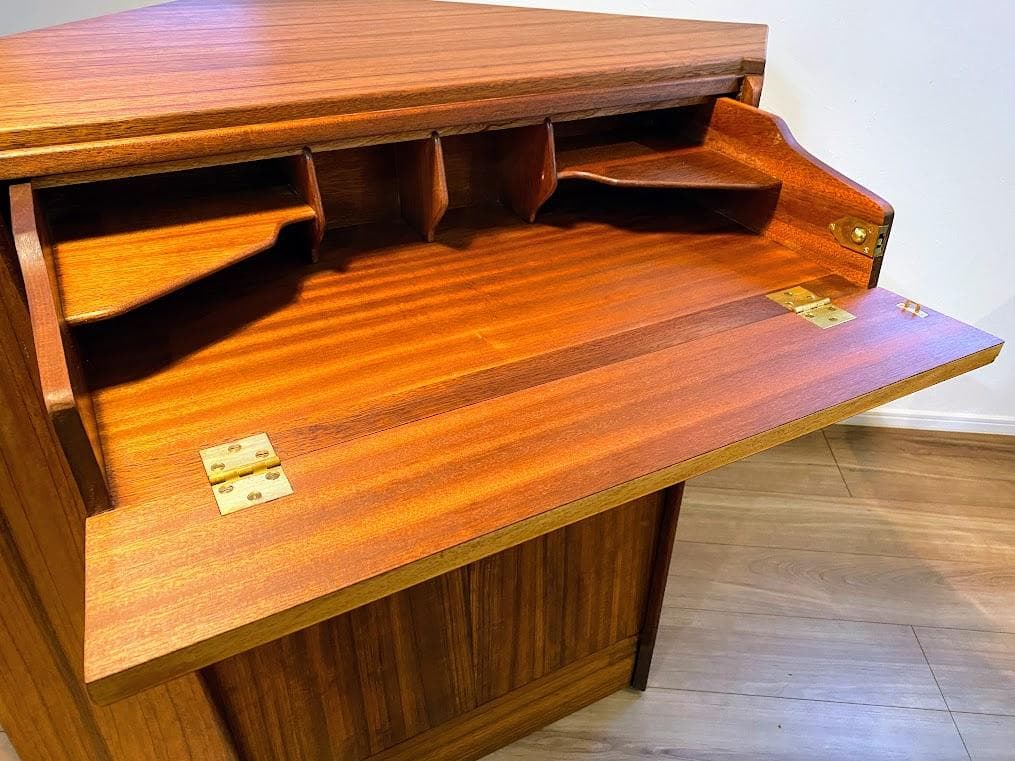 ヴィンテージ g-plan コーナーキャビネットビューロー 仕上済