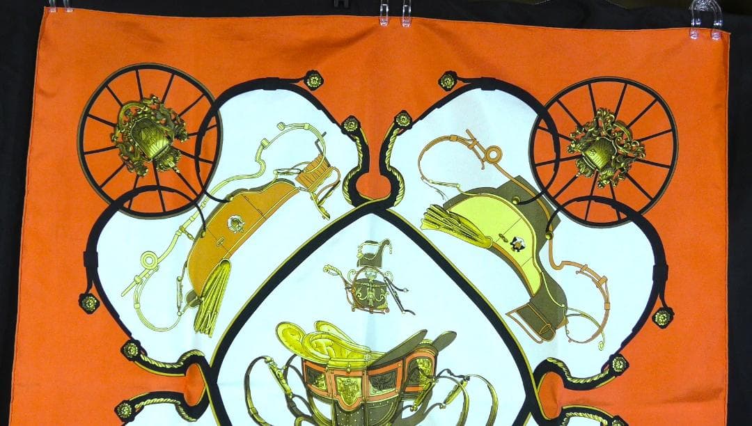 HERMES エルメス　大判スカーフ　カレ90　 D509