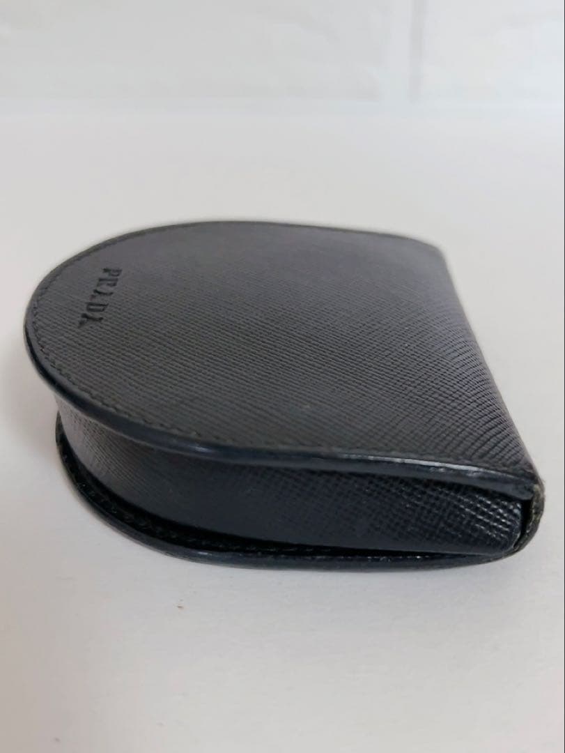 プラダ　PRADA ケース　小銭入れ　ブラック　黒　男女兼用