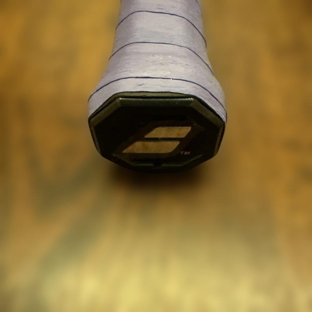 バボラピュアアエロ2022・2023