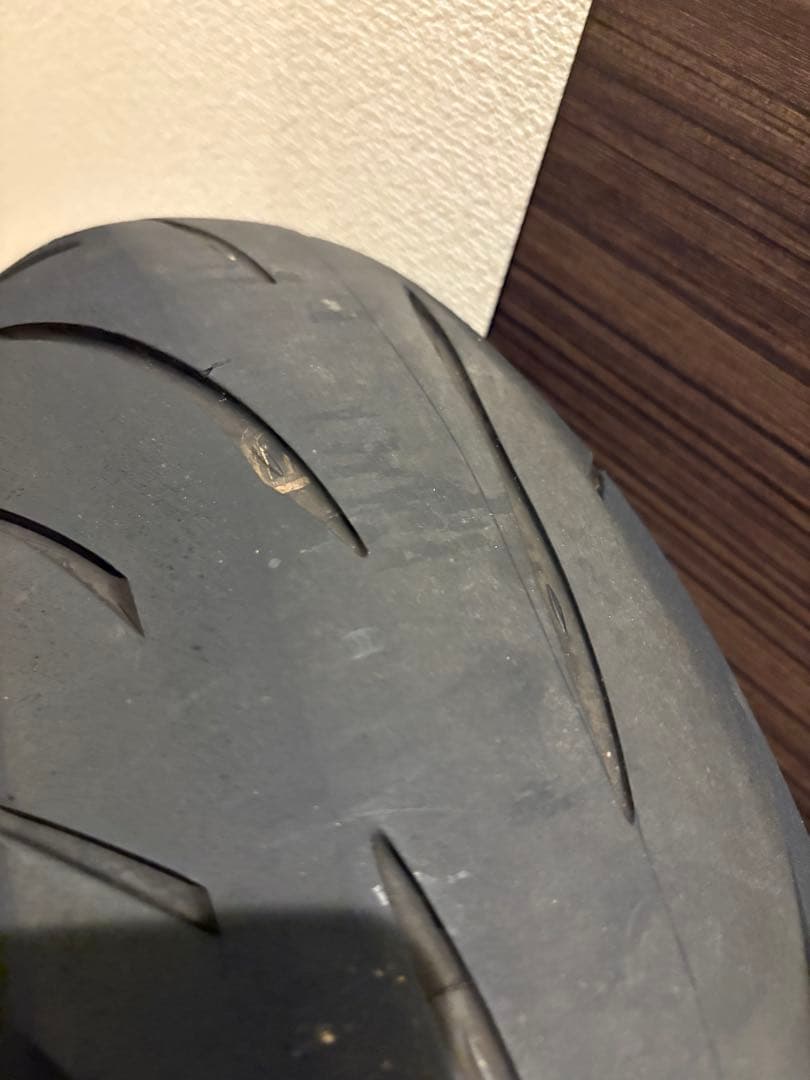 ブリヂストン　S23 前後セット120/70 200/55 R17