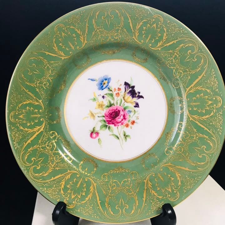 ロイヤルウースター　ピンクの薔薇　グリーンと金彩