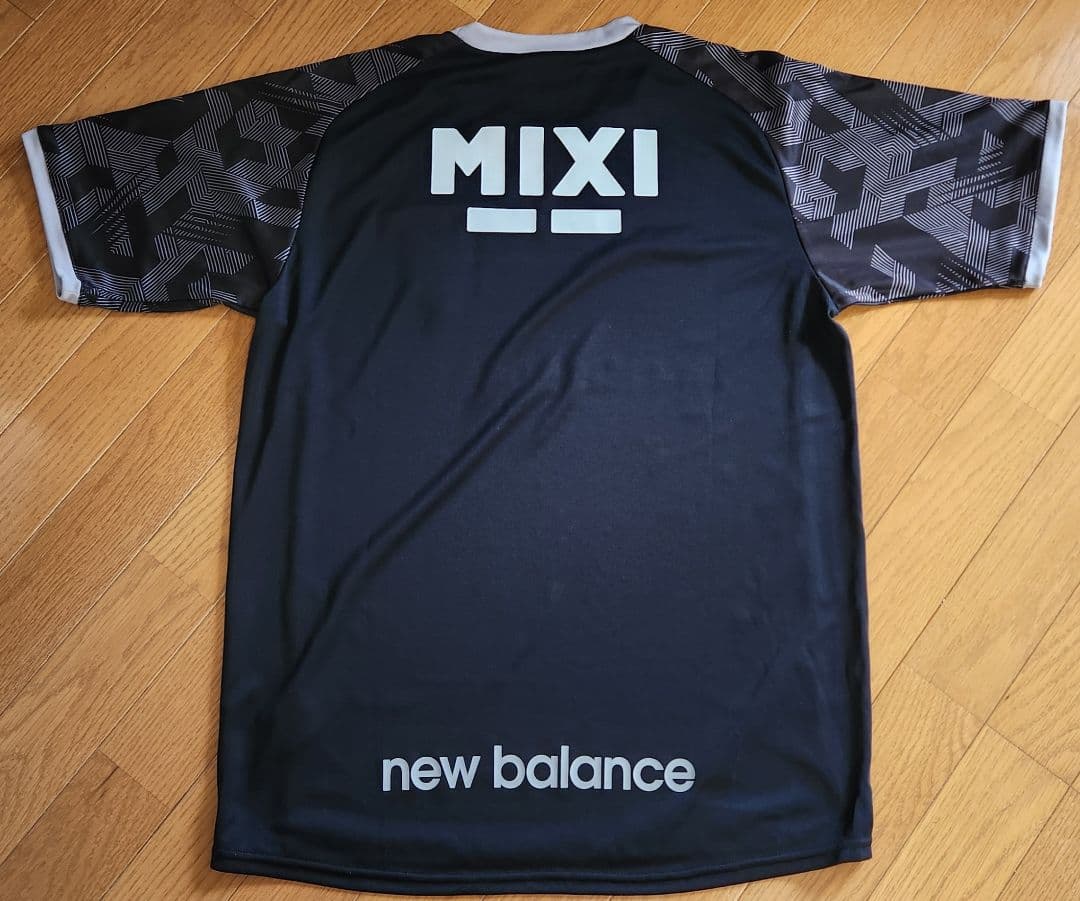 送料込★完売受注販売稀少新品★NB★FC東京25プラクティスシャツ半袖スタッフ用