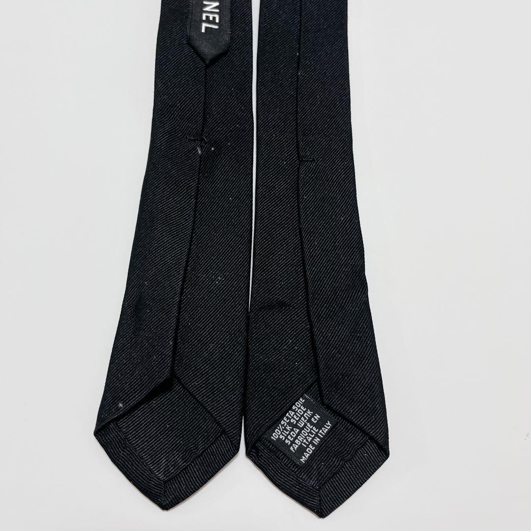 美品 シャネル ネクタイ ハイブランド ソリッドタイ 無地 光沢 希少 ビジネス