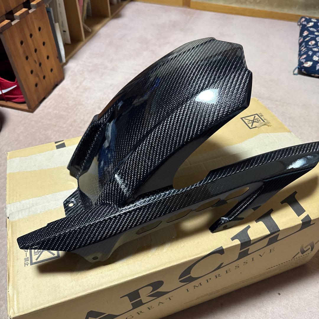 アーキ　カーボンリアフェンダー