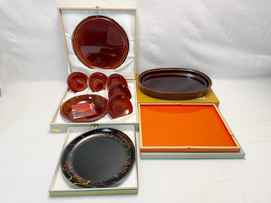 未使用 茶道具 木製漆器 飛騨春慶塗 丸盆 欅 小判形盆 等4点まとめて 元箱