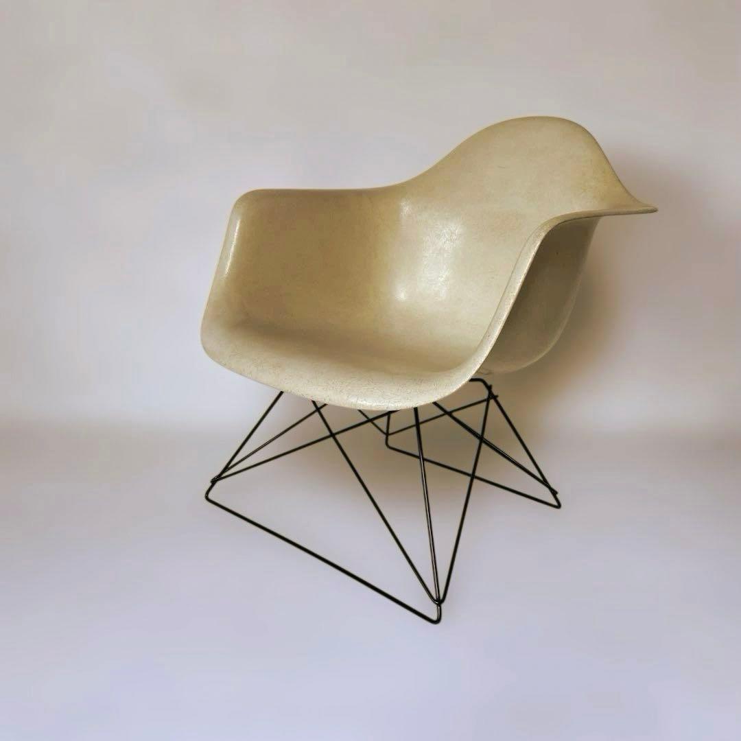 希少 イームズ イームス EAMES 2ndモデル ハーマンミラー オリジナル