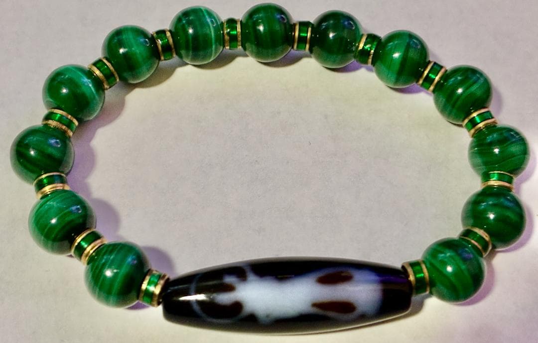 【芸事の女神様】弁財天彩帯観音天珠 マラカイトのブレスレット