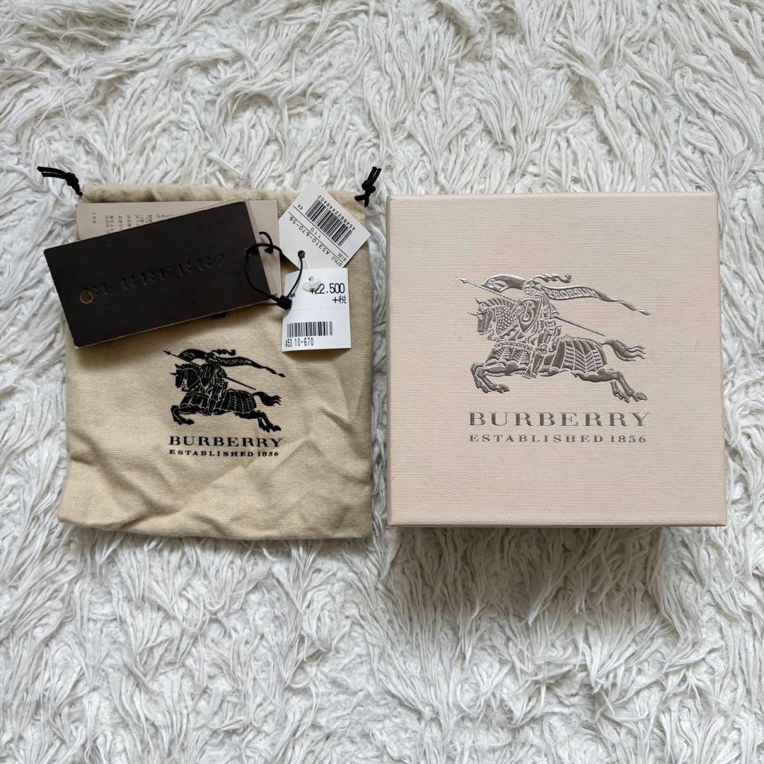 未使用　バーバリー メンズ シャドーチェック 回転式　レザーベルト　リバーシブル