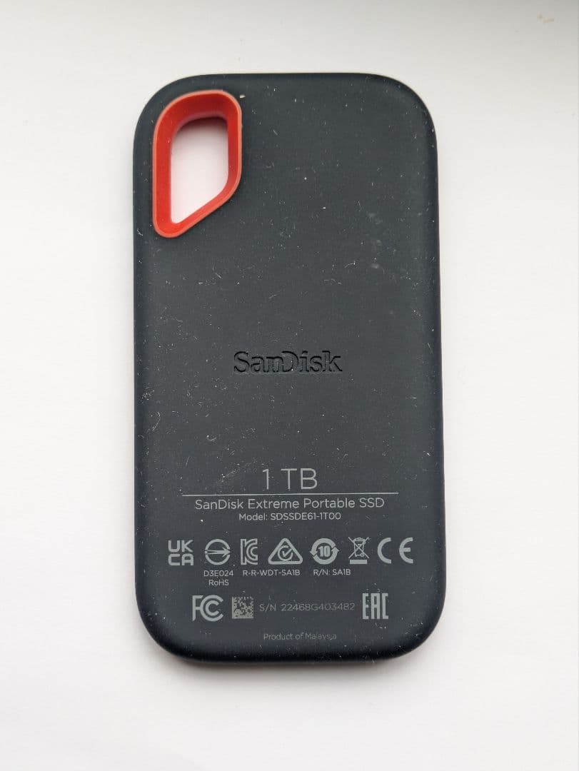 SanDisk Extreme Portable SSD 1TB 中古品