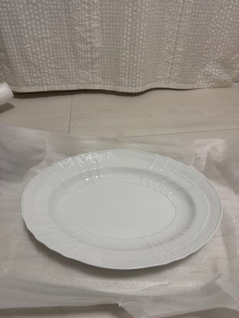 新品未使用 リチャードジノリ ベッキオホワイト オーバル プレート