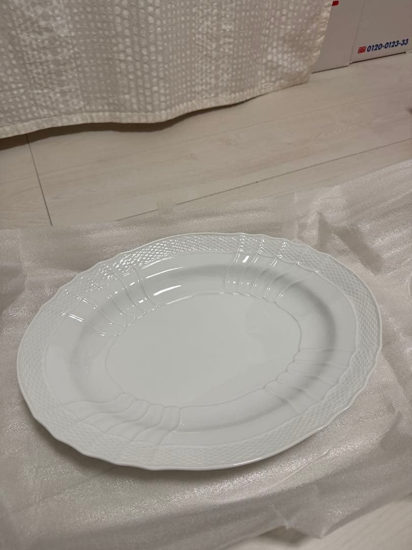 新品未使用 リチャードジノリ ベッキオホワイト オーバル プレート