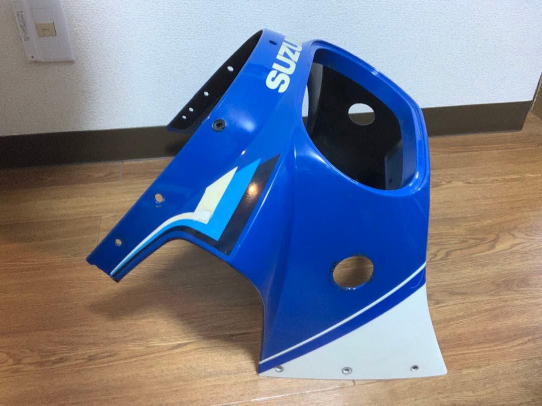 gsx-r750 初期型　gr71f アッパーカウル