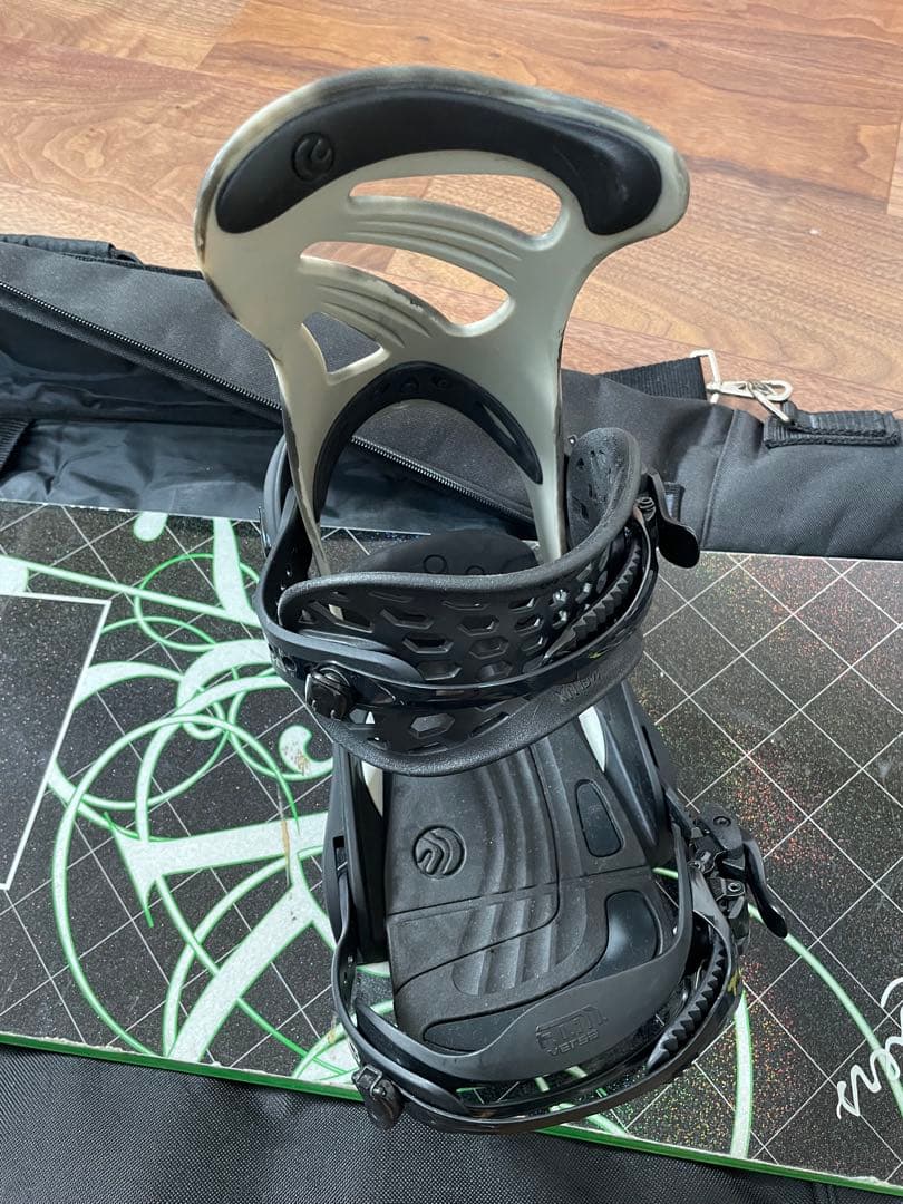 011 Artisticボード+ビンディング+ブーツ+袋セット