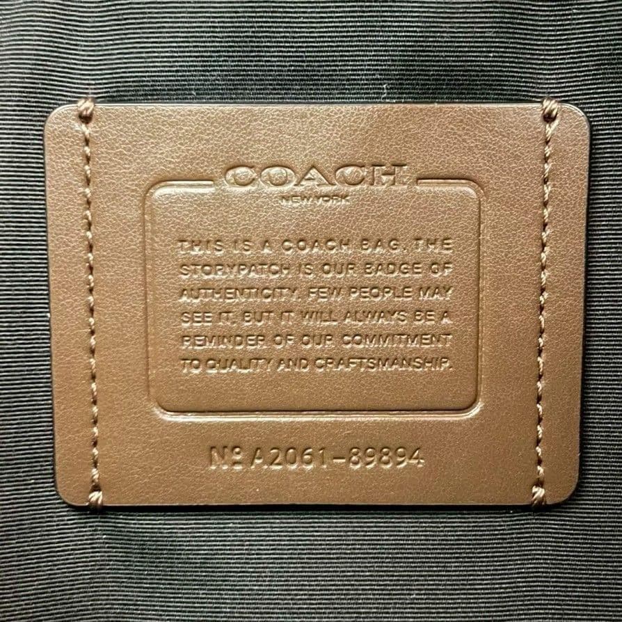 極美品 コーチ ハドソン メッセンジャーバッグ ビジネス A4可 レザー 茶