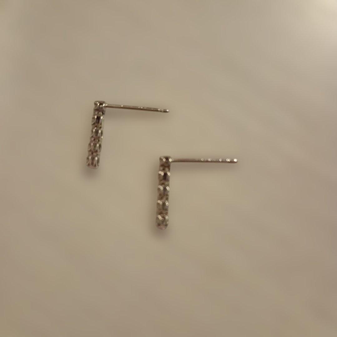 ダイヤモンド　ホワイトゴールド ピアス　新品　18金　0.1カラット