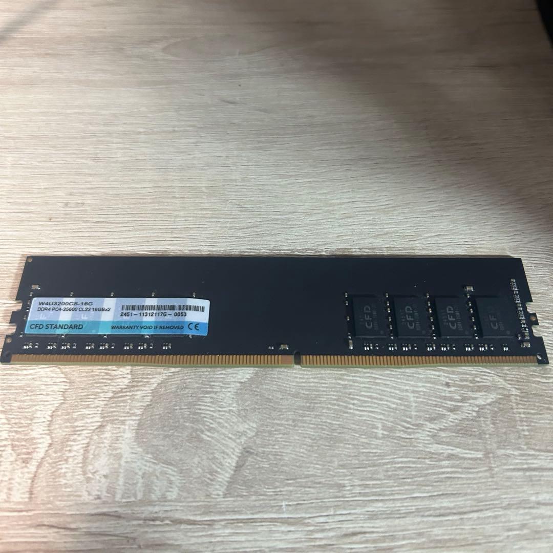 【訳あり】CFD W4U3200CS-16G DDR4 計32GB