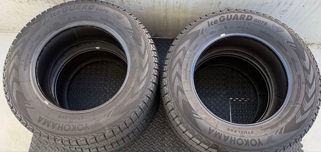 1️⃣最終値下げ15,000円Ice GUARD G075 215/70R16 4本