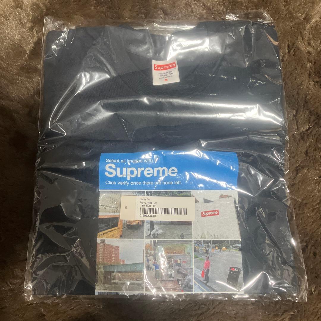 新品未使用（タグつき付）supreme Verify Tee ネイビー　おまけ