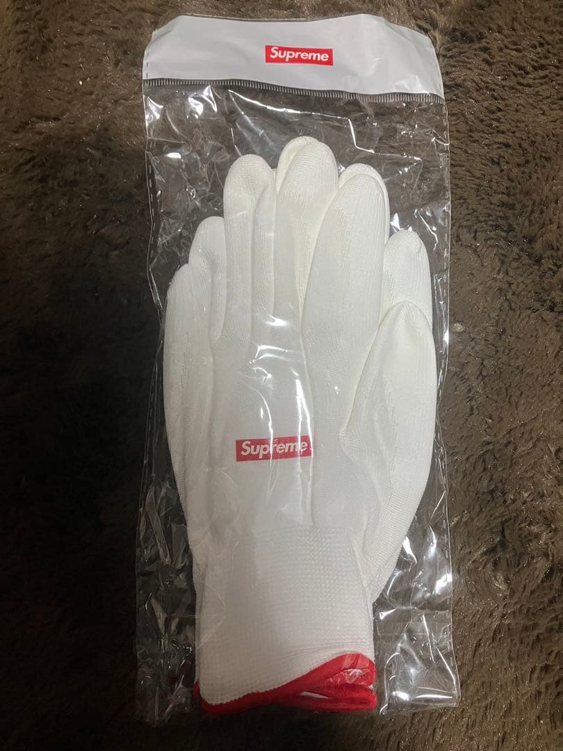 新品未使用（タグつき付）supreme Verify Tee ネイビー　おまけ