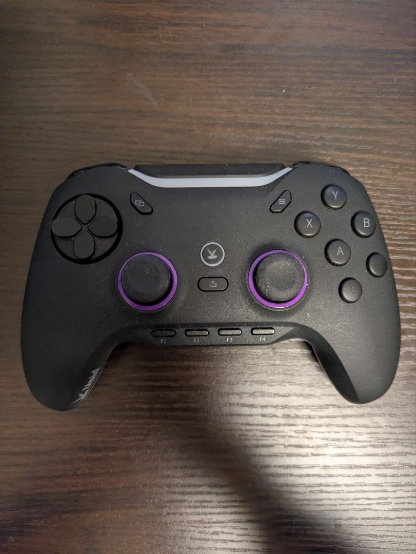 PC用ゲームコントローラー・コンバーター void genesis