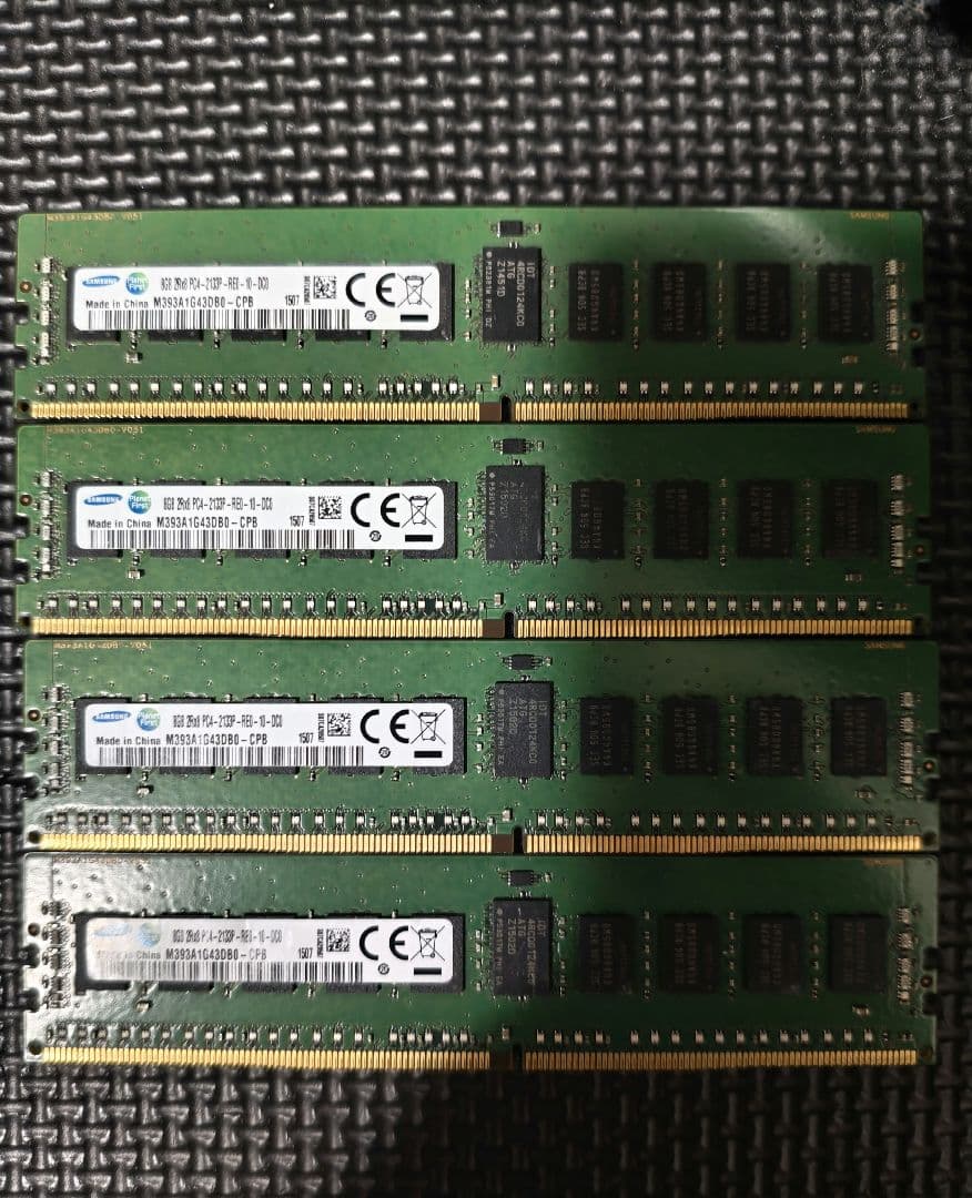 m*e様 SAMSUNG　DDR4 メモリ　8G 4枚　合計32G