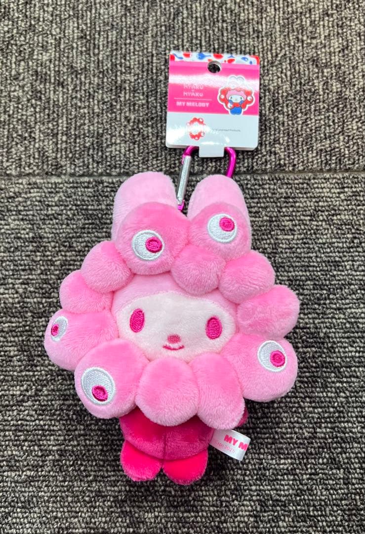 ミャクミャク　サンリオ　推しカラー　[マイメロディ]