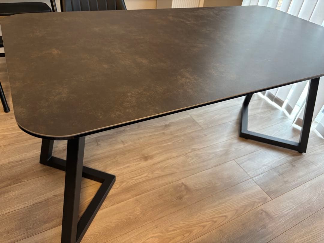 150cm セラミックテーブル モダンデザイン　椅子セット