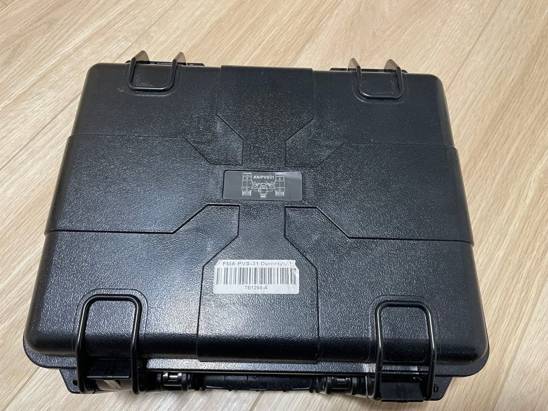 PVS31　デジタルナイトビジョン 実動 IR 四角画面