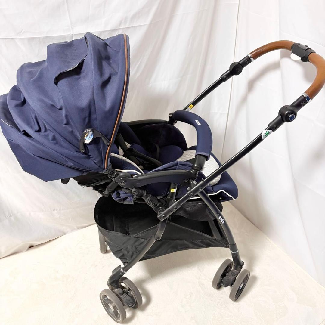 美品 アップリカ ラクーナ ビッテ　クッション レザーハンドル Aprica