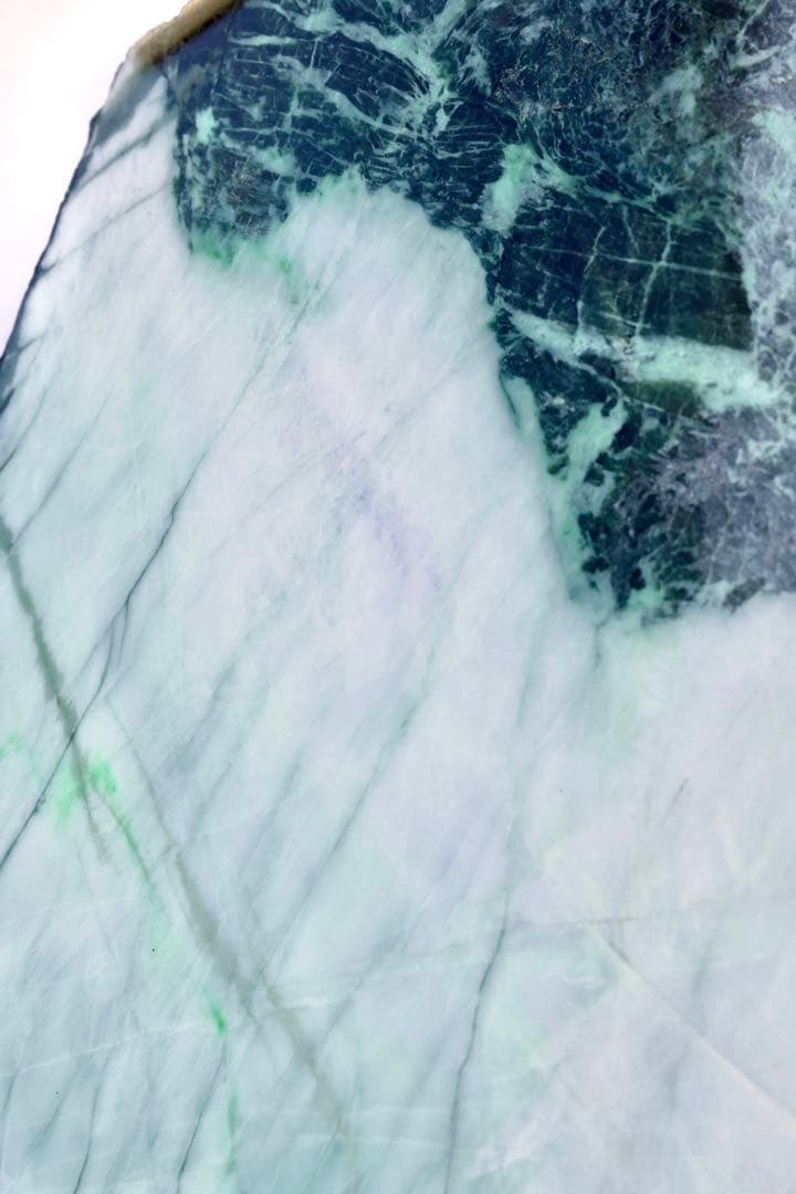 上質翡翠　紫翡翠　緑　ヒスイ　原石　輪切　玉　特大　材料　自然石　鉱石　鉱物