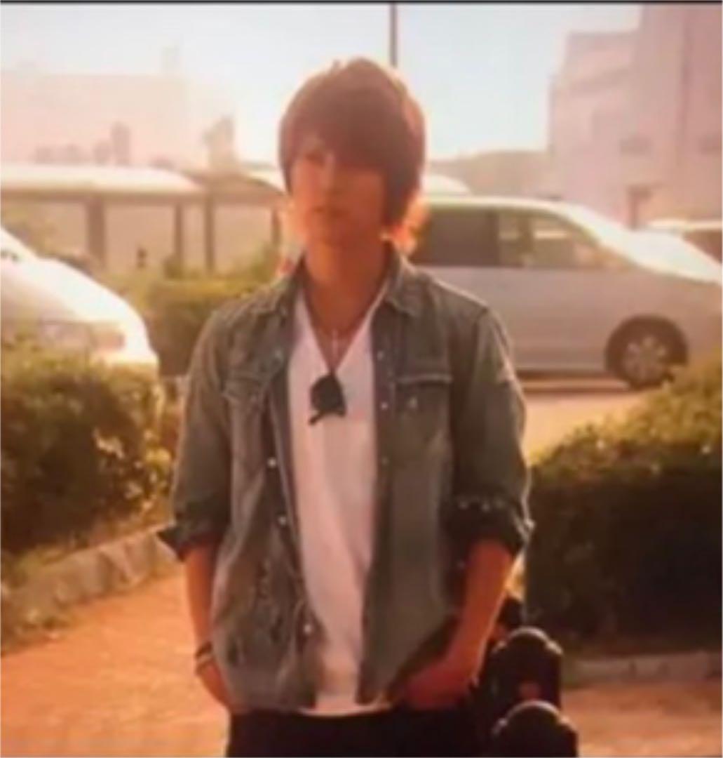 山下智久ドラマ着用人気デニムシャツ