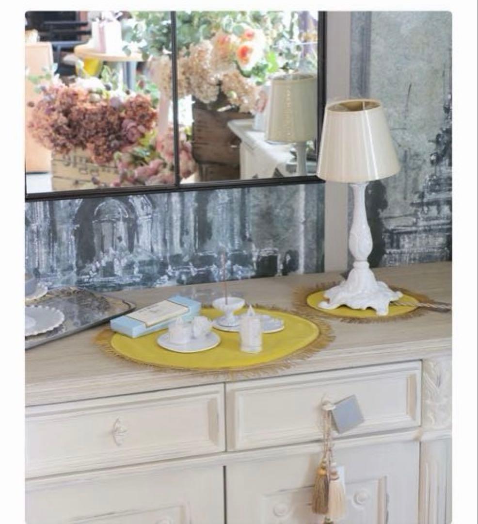 ドイリー・ベロアマスタード・アンティークブレード　Mサイズ