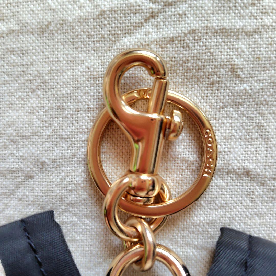 COACH　コーチ　ストロベリー　バッグパック　バッグチャーム　キーホルダー