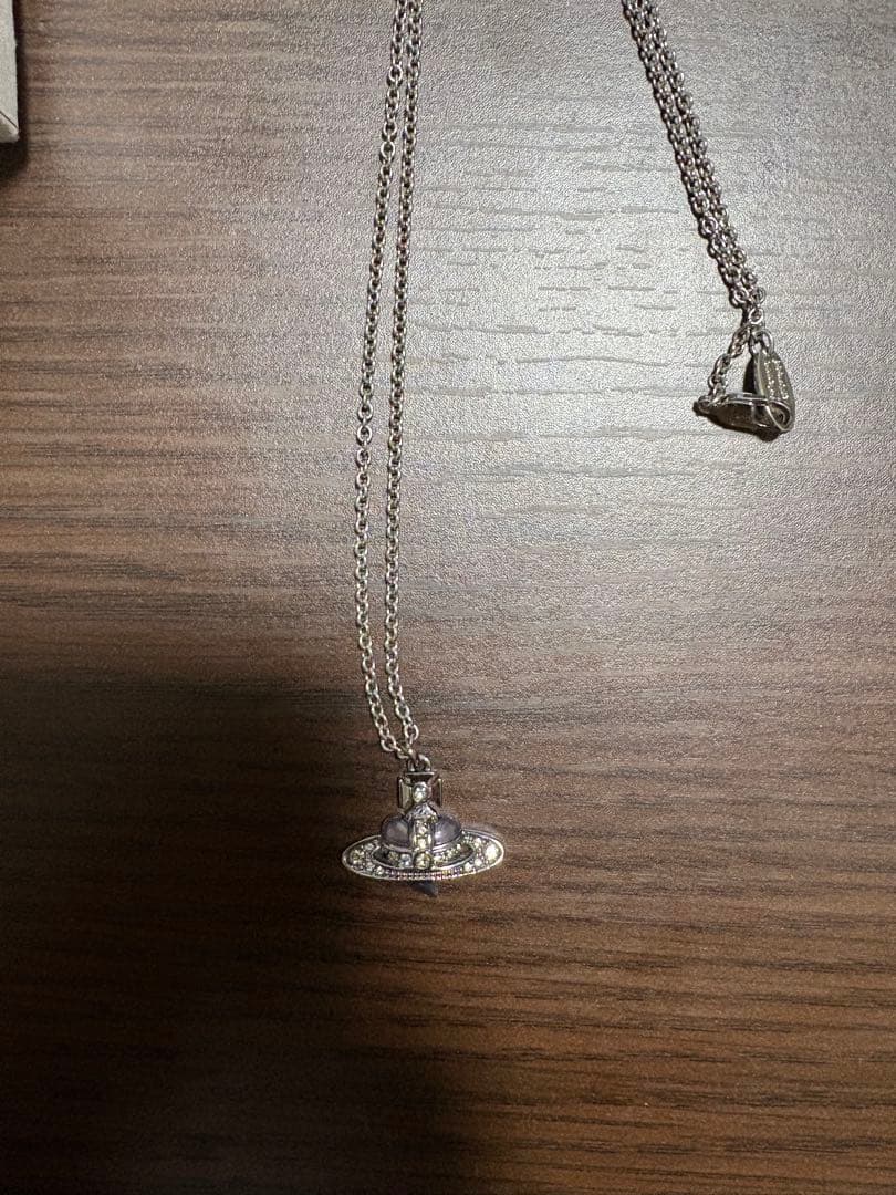 Vivienne Westwood Diamante Heart ネックレス